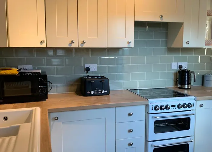 Cotswolds Corner Cottage